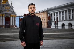 Рогов прокомментировал появление Зеленского в черной вышиванке