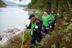 Курорт Сбера провел экосубботник на берегу Катуни