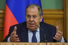 Лавров обвинил НАТО и ЕС в объявлении войны России руками Украины
