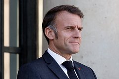 Макрон тайно встретился с Саркози