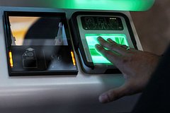 МИД РФ предупредил о новых правилах въезда в Испанию