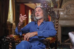 Известный художник захотел купить картину дочери Успенской за полмиллиона рублей