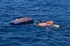 Мужчину на надувном матрасе унесло за 37 километров от берега