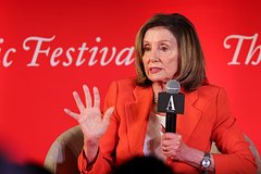 Стало известно о возможном уходе из политики Нэнси Пелоси