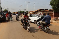 Военные заявили о полном контроле над африканской страной в результате переворота