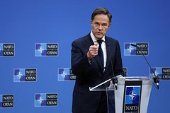 Генсек НАТО отметил успех Украины в «разборках» с коррупцией