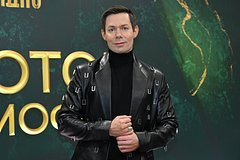 Известный певец пожаловался на отсутствие жилья и попросил квартиру на день рождения