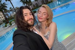 Пару бьюти-блогеров задержали в Москве